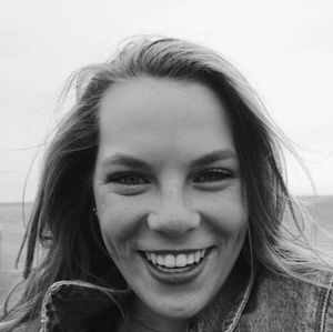 Meet your Posher, Caroline